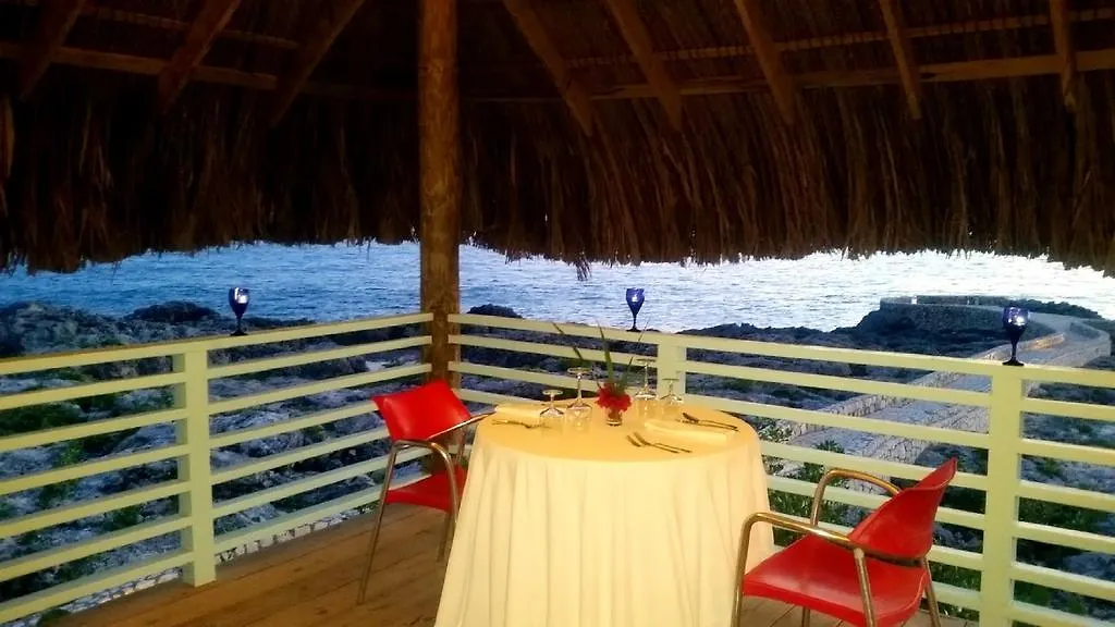 Idle Awhile Cliffs Hotel Negril