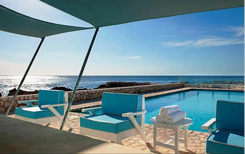 ***  Idle Awhile Cliffs Hotel Negril Jamaica