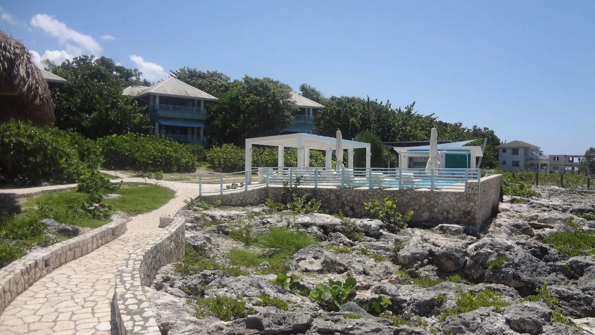 Idle Awhile Cliffs Hotel Negril 3*,  Jamaica