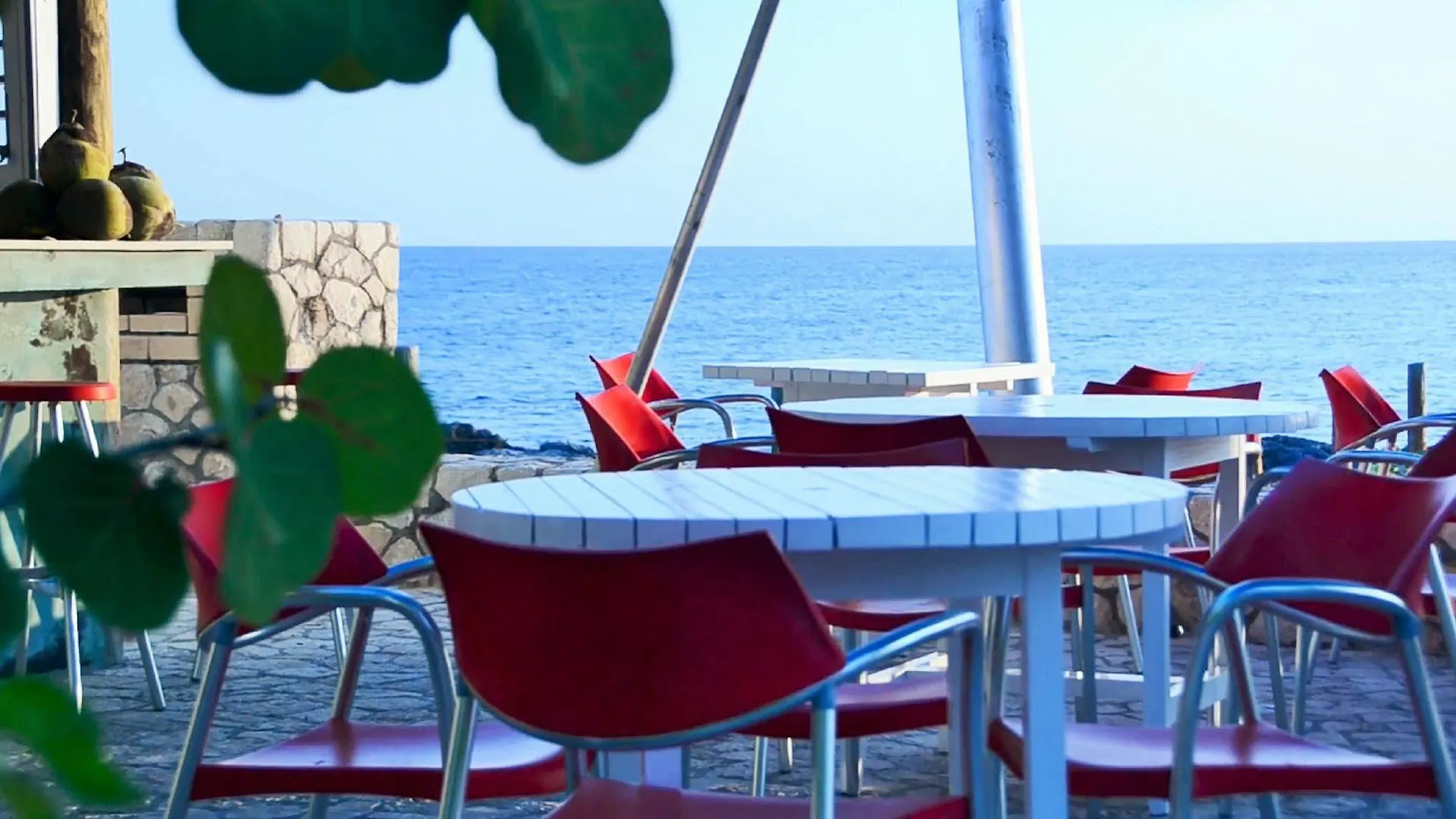 ***  Idle Awhile Cliffs Hotel Negril Jamaica